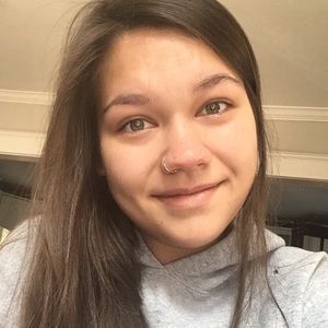 Meet your Posher, Aimee